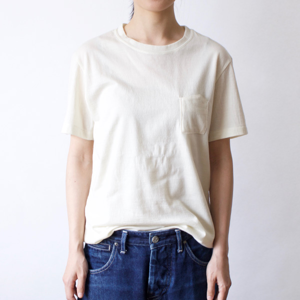 ウールTシャツ／糸と色（イトトイロ）｜愛着を持ってずっと使い